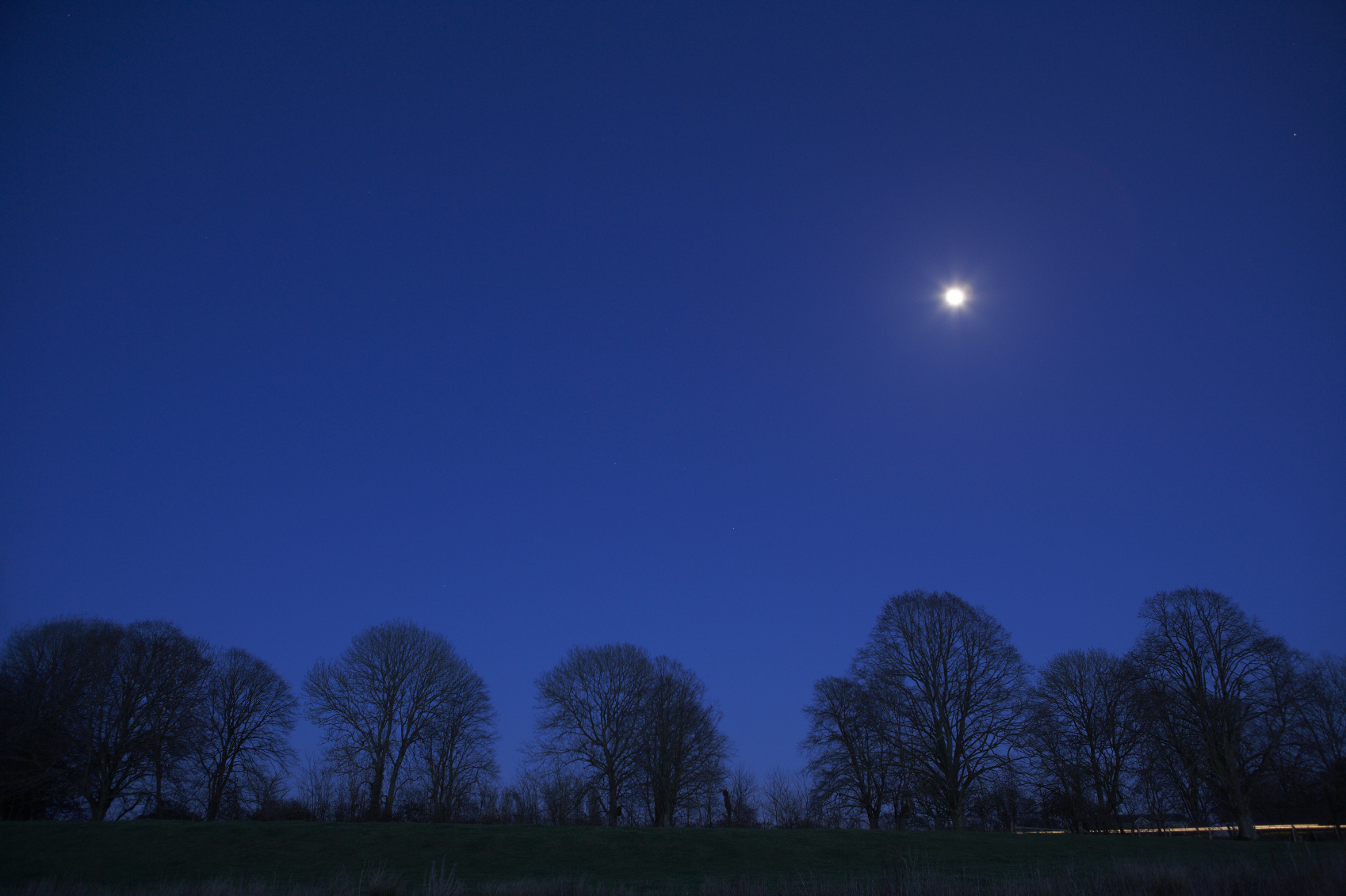 How long is the average night? - The Good Sleep Expert